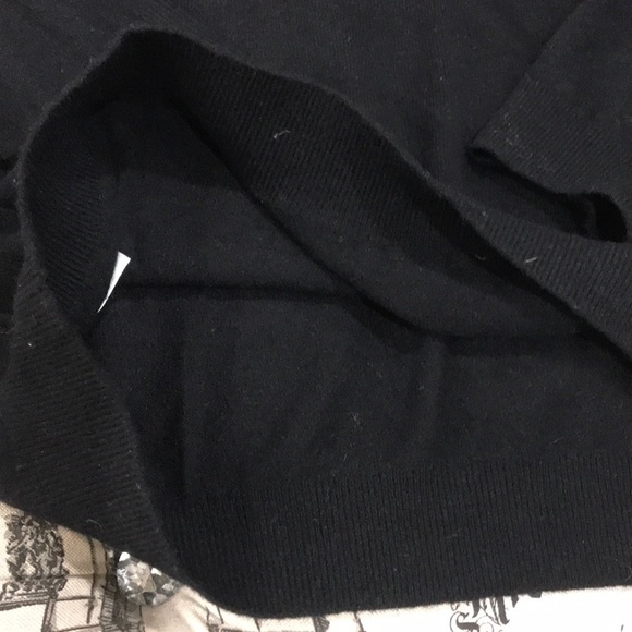 💥Vince Asymmetrical Cold Shoulder Cashmere - Picture 6 of 8